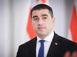 პარლ თავმჯდომარე