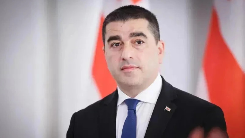 პარლ თავმჯდომარე