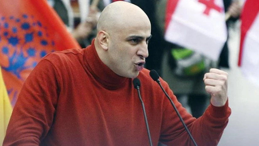 მელია აქციაზე